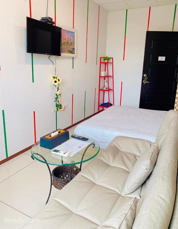 Aliyah阿利亞 Apartment Huwei ภายนอก รูปภาพ
