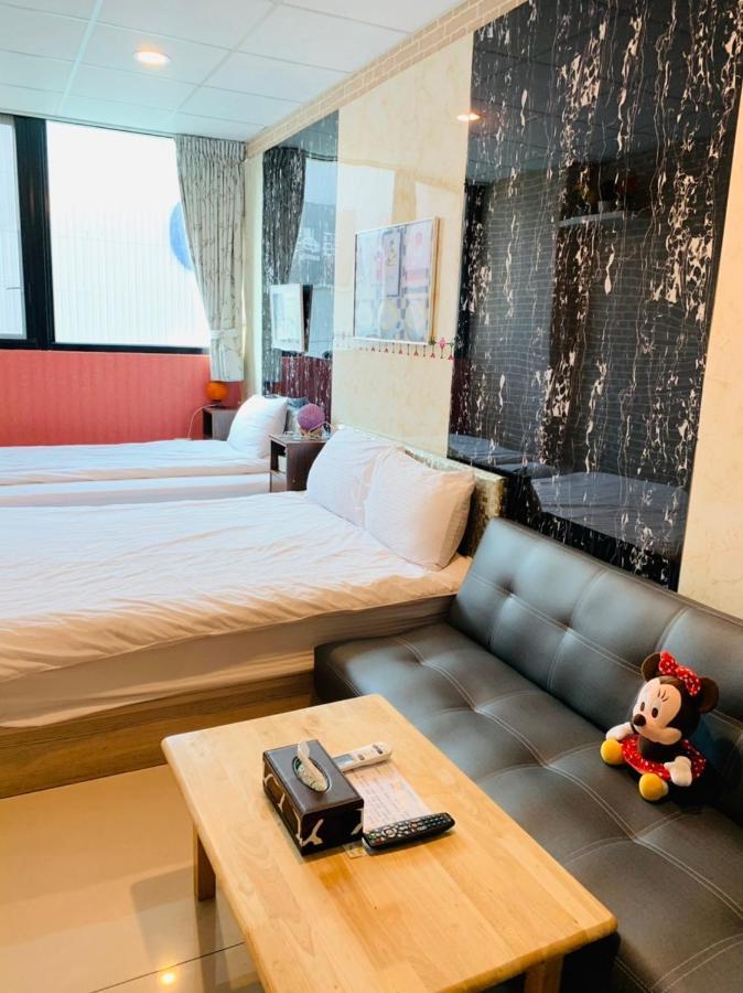 Aliyah阿利亞 Apartment Huwei ภายนอก รูปภาพ